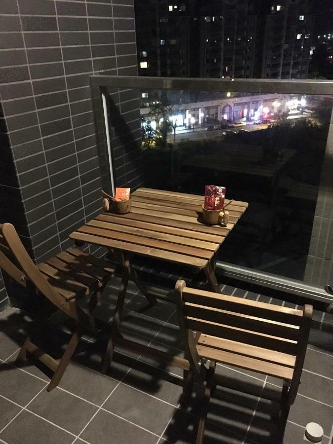 Beetle Homestay Джиаоси Екстериор снимка