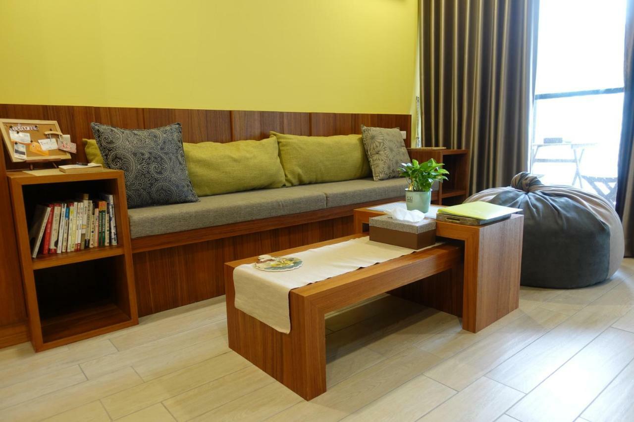 Beetle Homestay Джиаоси Екстериор снимка